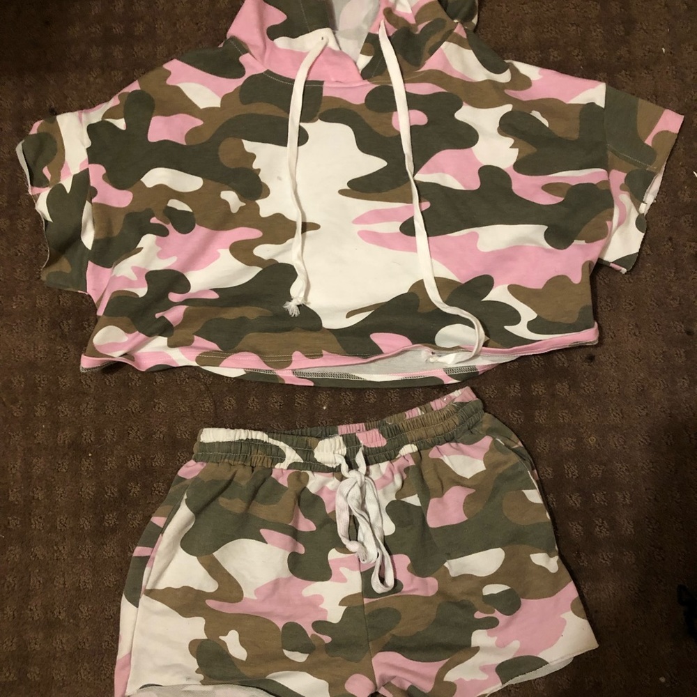 2 Piece Matching Pink Camo set